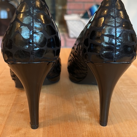 Life Stride Velocity X-Amber Pumps. Size 8W - Picture 9 of 13